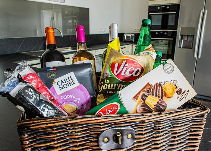 Le Chai * Thenac (Dordogne)